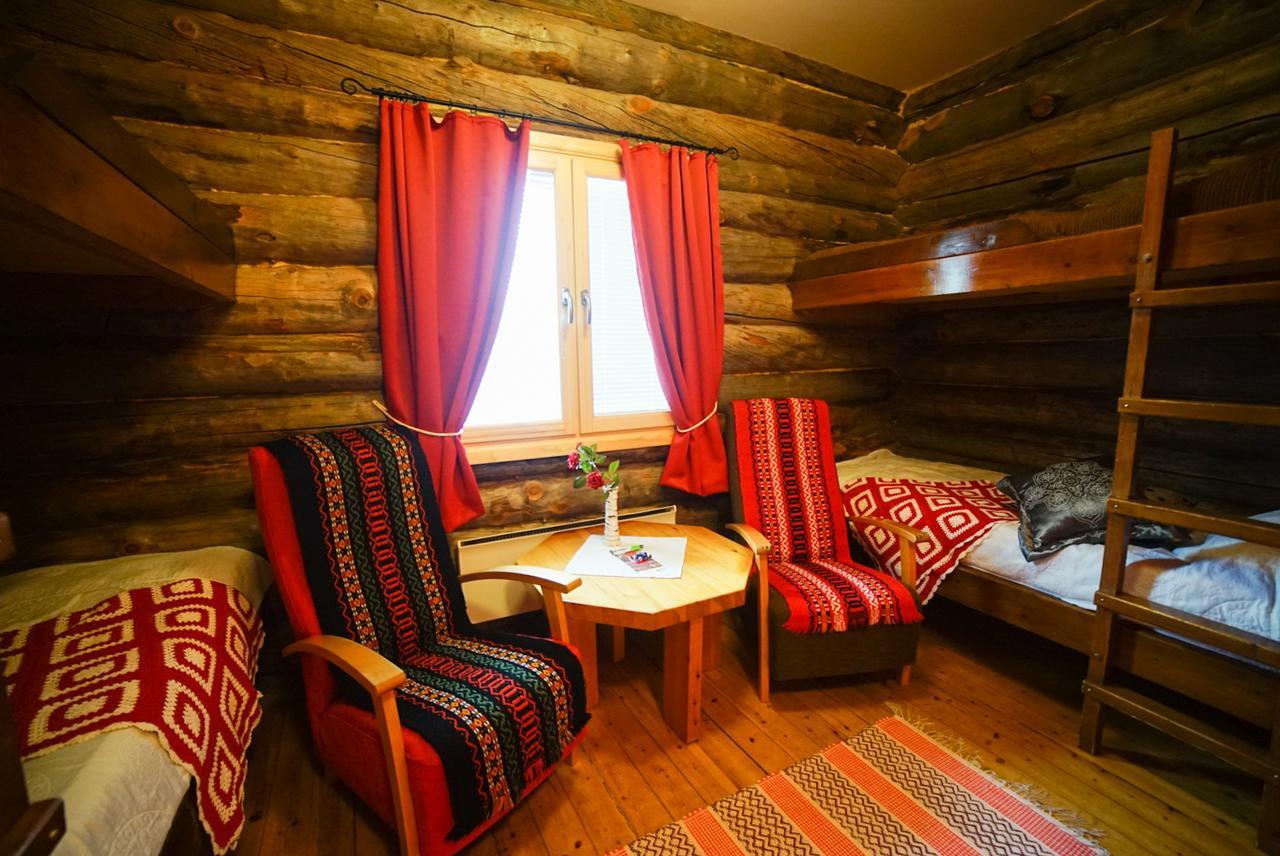 Bed and Breakfast Neljaen Tuulen Tupa Kaamanen Esterno foto